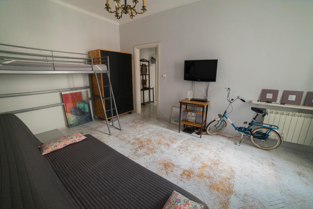 Koro De Varsovio - Apartament Chmielna 6 Exteriör bild